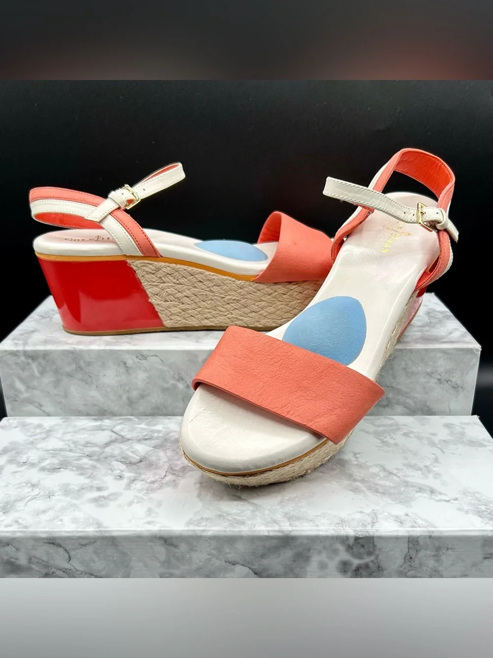 COLE HAAN Arden Wedge Platform Sandals. Size 6.5 B